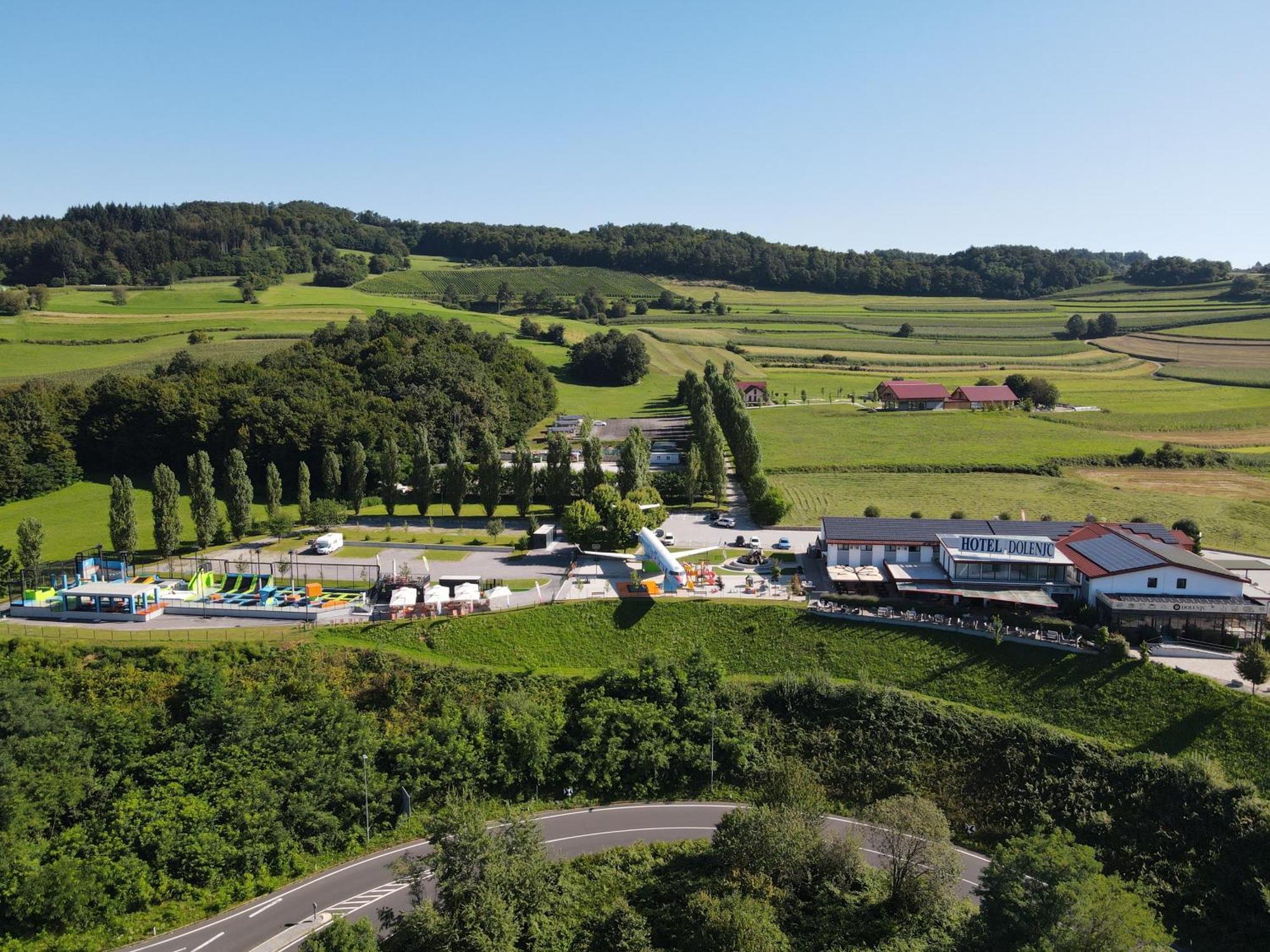 Hotel Dolenjc Novo Mesto Exterior foto